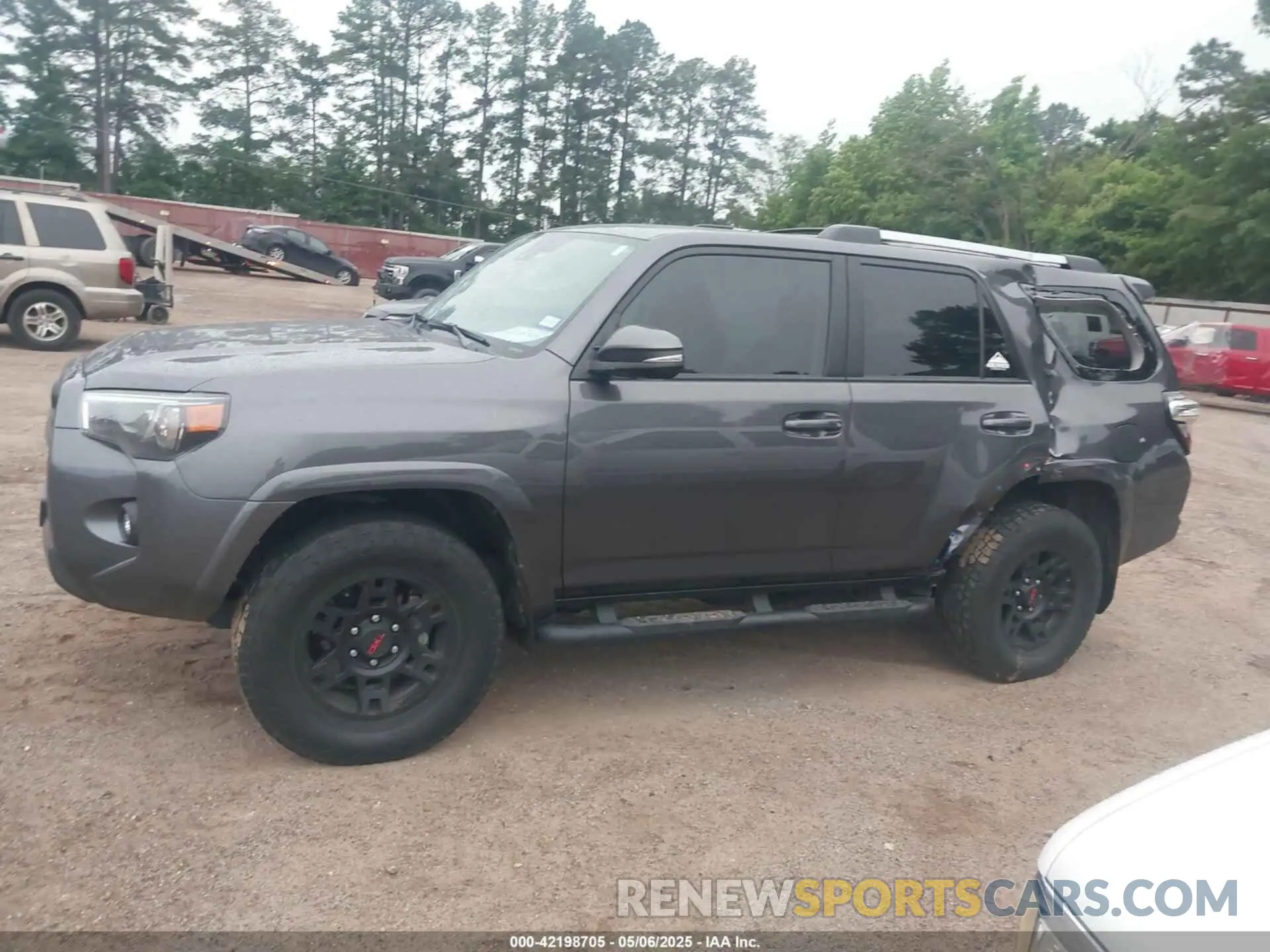 14 Фотография поврежденного автомобиля JTENU5JR0N5983420 TOYOTA 4RUNNER 2022