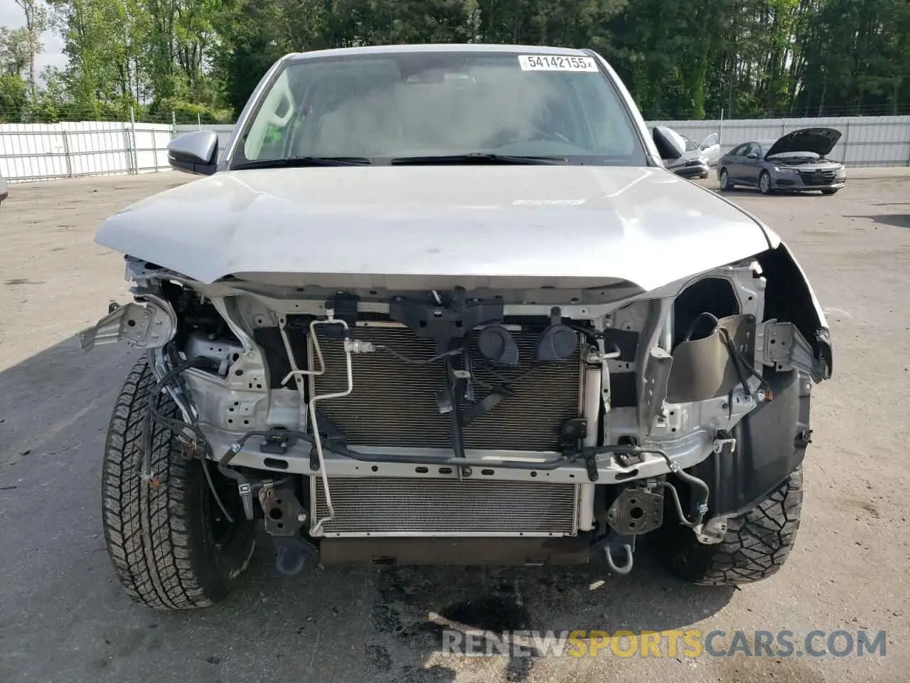 5 Photograph of a damaged car JTENU5JR0N6049381 TOYOTA 4RUNNER 2022