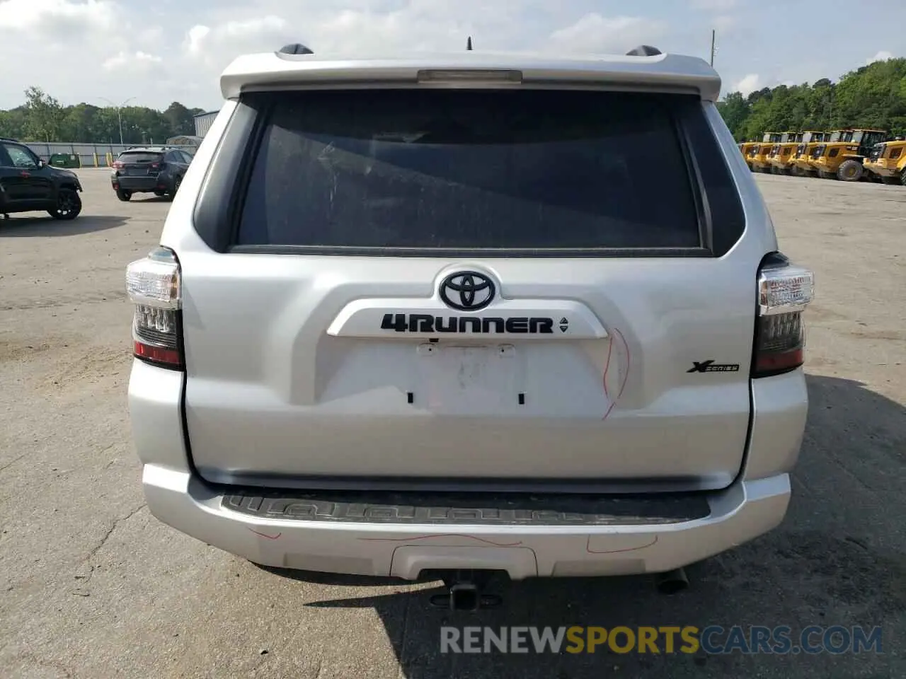 6 Photograph of a damaged car JTENU5JR0N6049381 TOYOTA 4RUNNER 2022