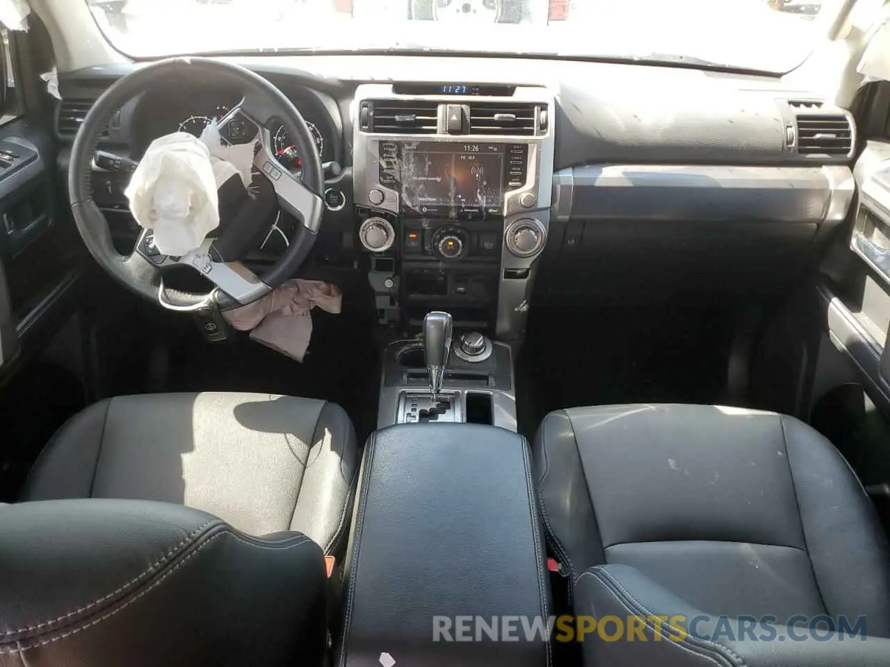 8 Photograph of a damaged car JTENU5JR2N5985864 TOYOTA 4RUNNER 2022