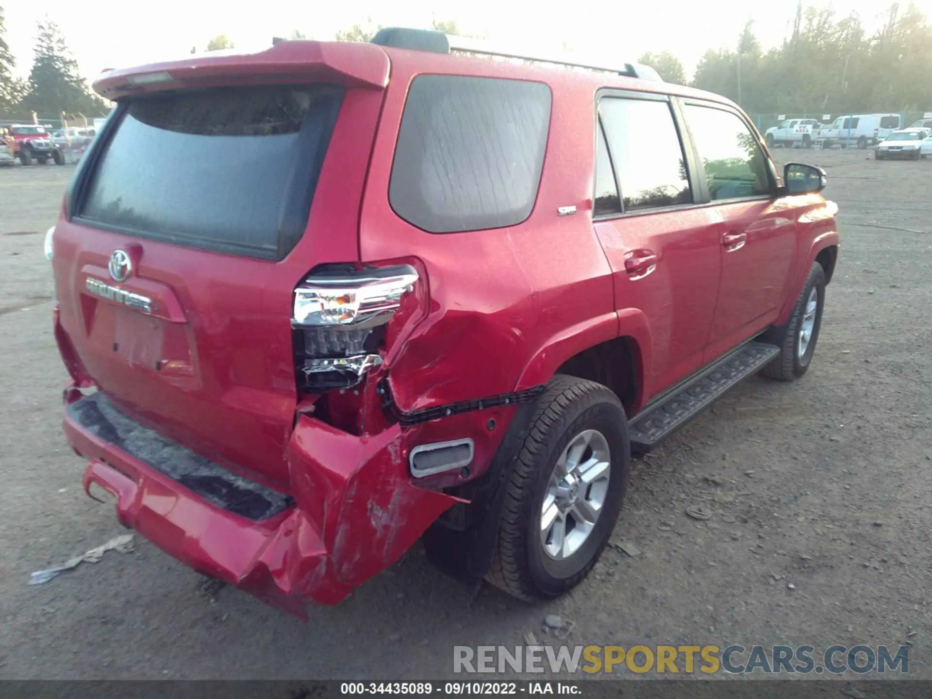 4 Фотография поврежденного автомобиля JTENU5JR2N6020576 TOYOTA 4RUNNER 2022