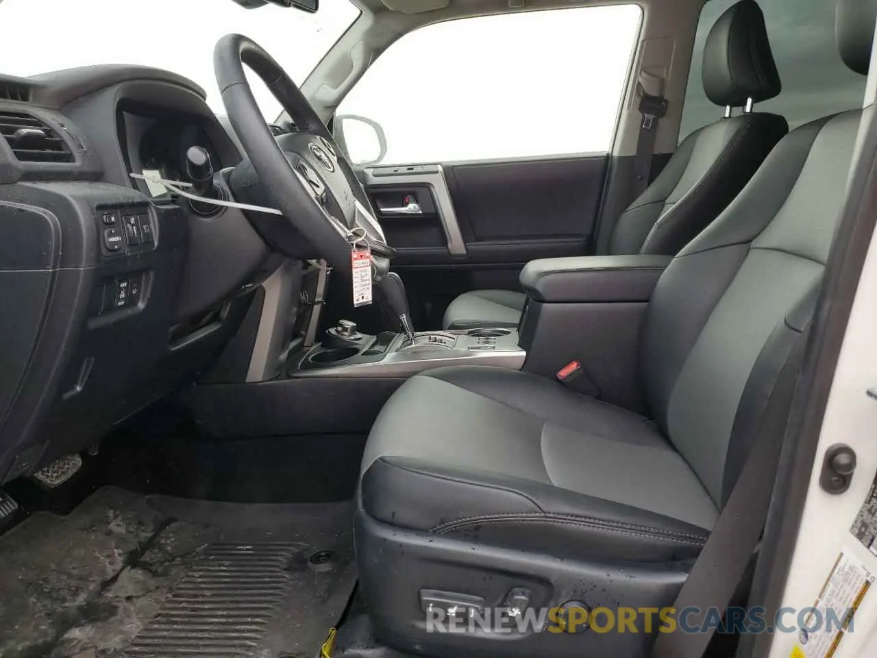 7 Фотография поврежденного автомобиля JTENU5JR2N6044523 TOYOTA 4RUNNER 2022