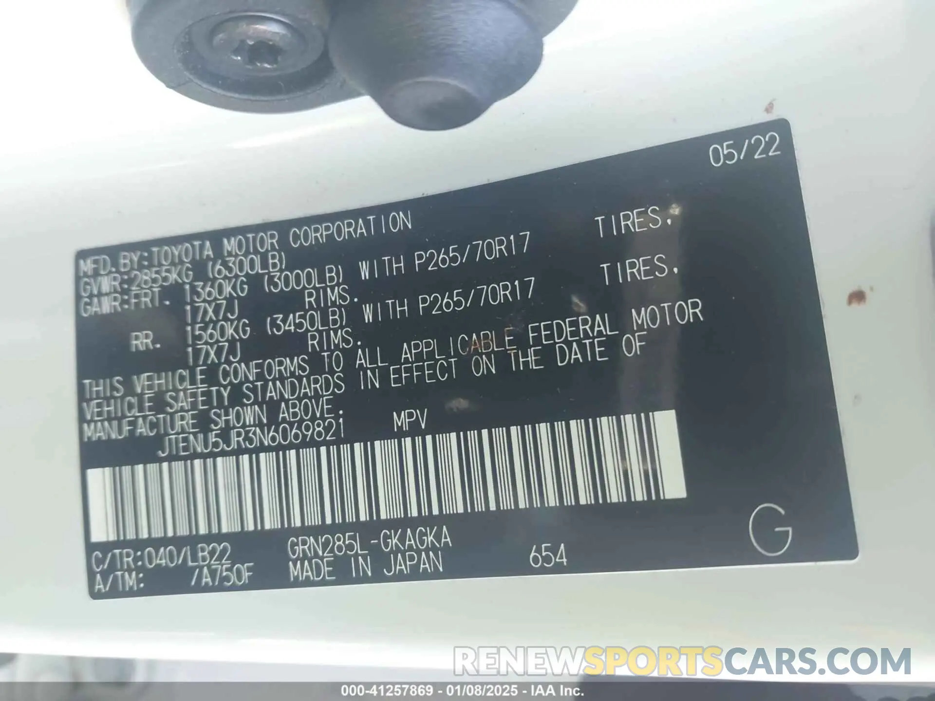 9 Photograph of a damaged car JTENU5JR3N6069821 TOYOTA 4RUNNER 2022