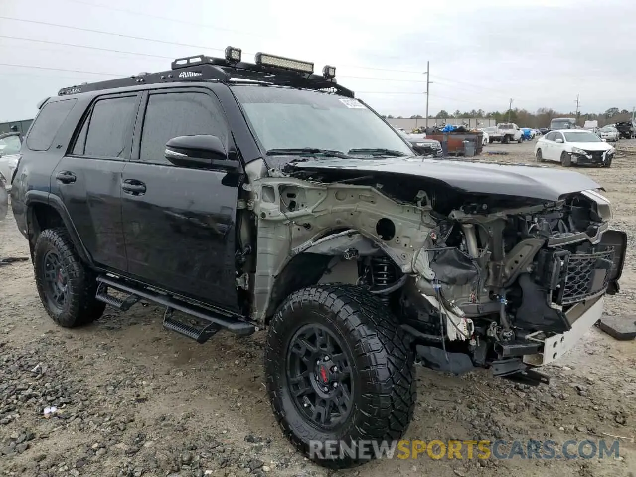 4 Photograph of a damaged car JTENU5JR7N6005393 TOYOTA 4RUNNER 2022