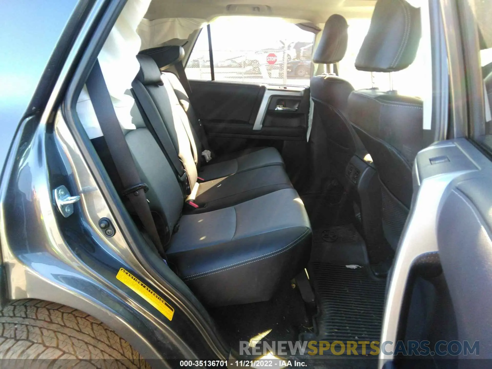 8 Фотография поврежденного автомобиля JTENU5JR7N6081535 TOYOTA 4RUNNER 2022