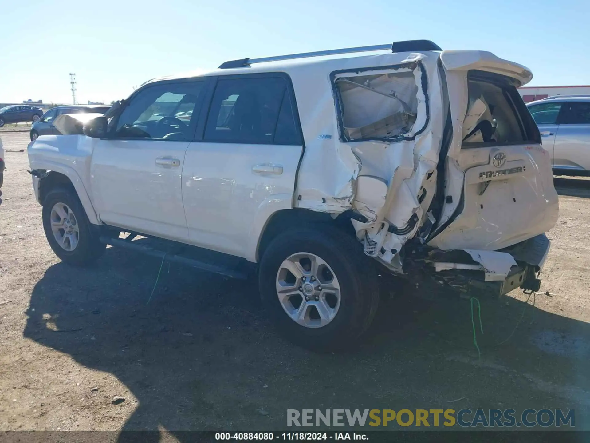 3 Photograph of a damaged car JTENU5JR9N6065319 TOYOTA 4RUNNER 2022