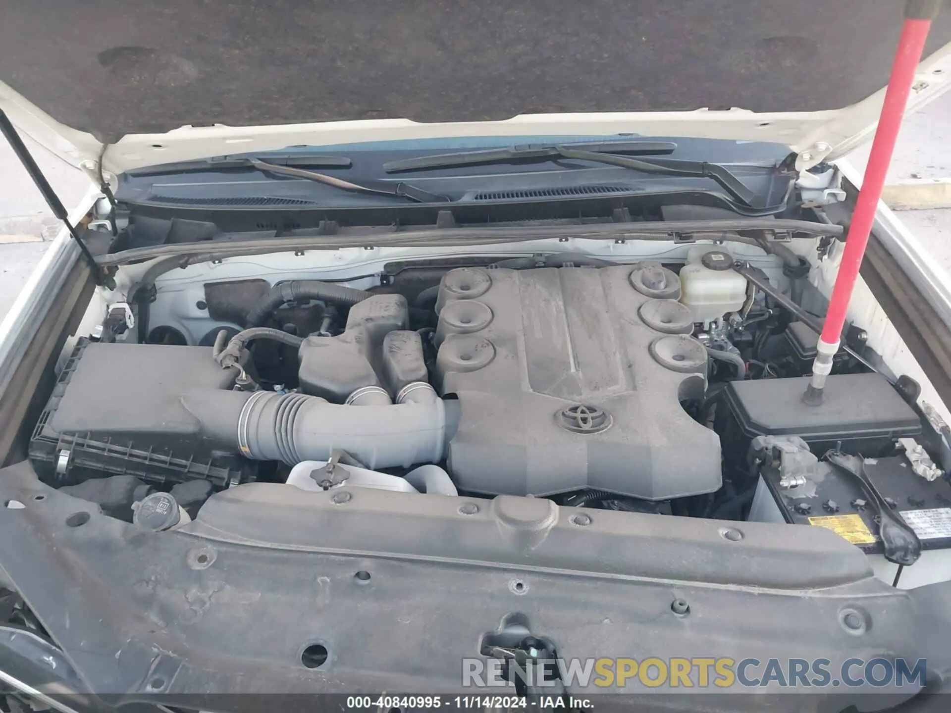 10 Фотография поврежденного автомобиля JTENU5JR9N6067989 TOYOTA 4RUNNER 2022