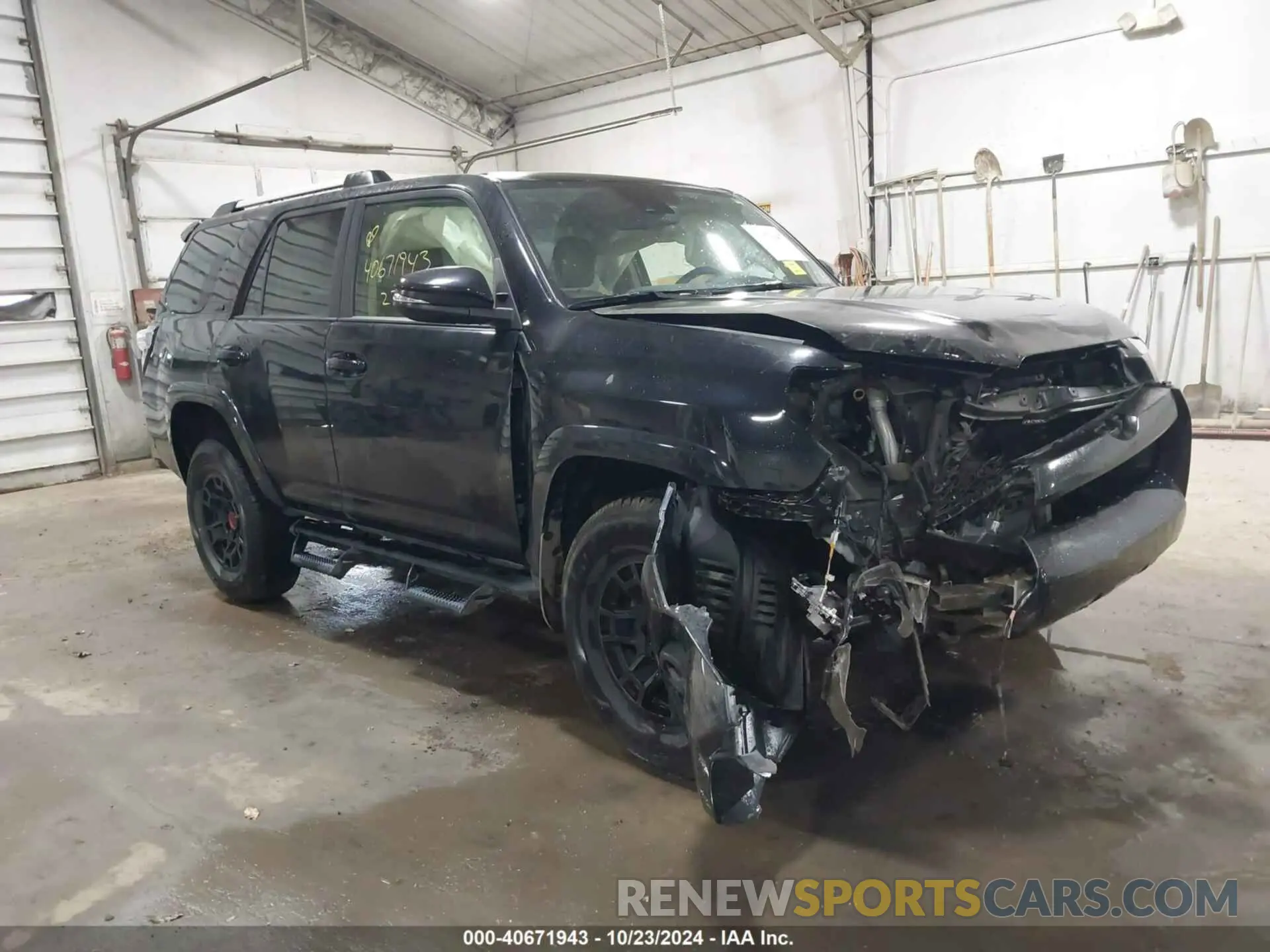1 Photograph of a damaged car JTENU5JRXN5992917 TOYOTA 4RUNNER 2022