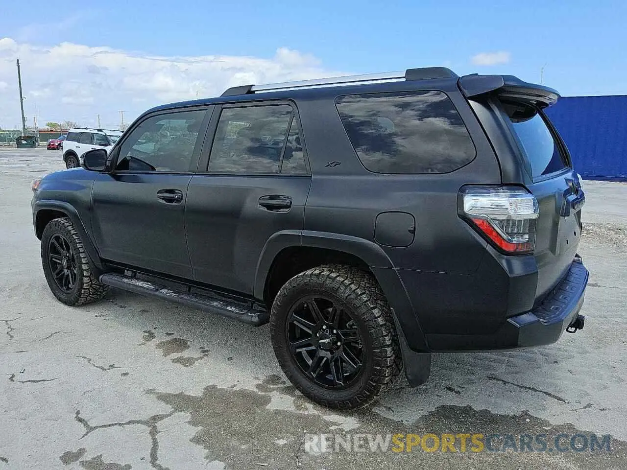 2 Фотография поврежденного автомобиля JTENU5JRXN6067712 TOYOTA 4RUNNER 2022