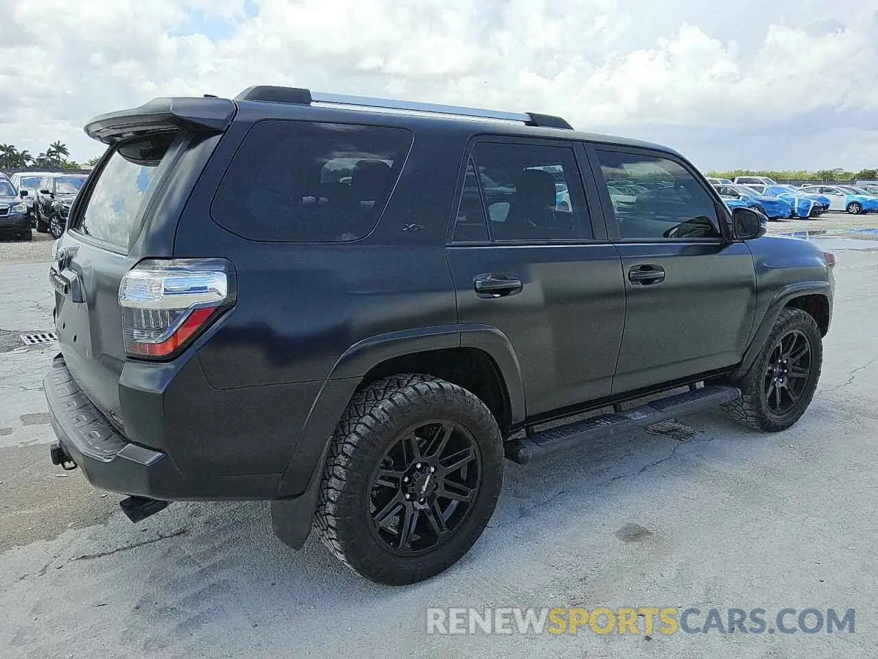 3 Фотография поврежденного автомобиля JTENU5JRXN6067712 TOYOTA 4RUNNER 2022