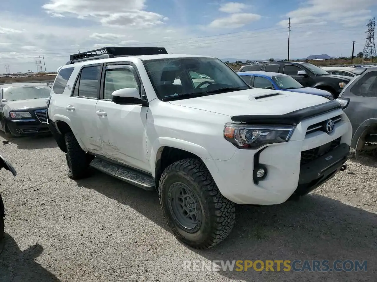 4 Photograph of a damaged car JTEPU5JR1N6016088 TOYOTA 4RUNNER 2022