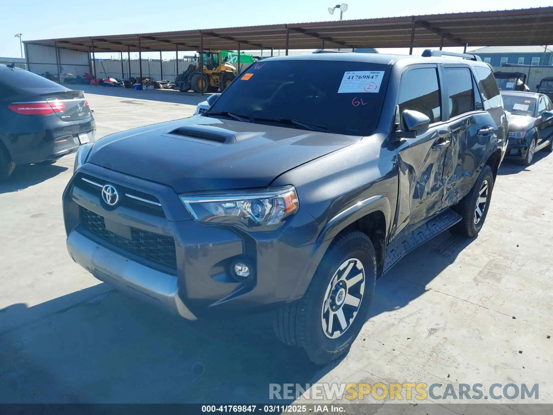 2 Photograph of a damaged car JTEPU5JR4N6020930 TOYOTA 4RUNNER 2022