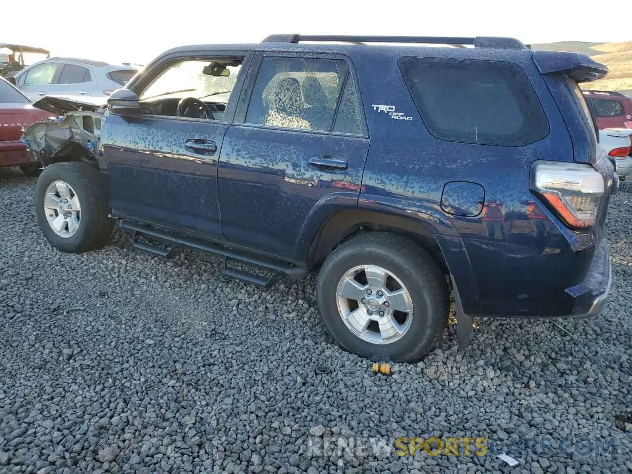 2 Photograph of a damaged car JTEPU5JR7N6030917 TOYOTA 4RUNNER 2022
