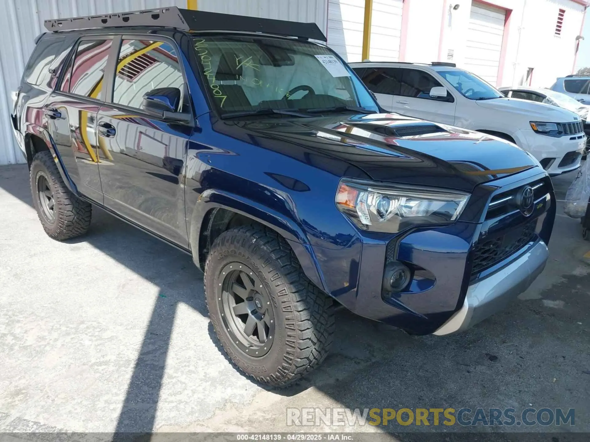 1 Photograph of a damaged car JTEPU5JR9N6051736 TOYOTA 4RUNNER 2022