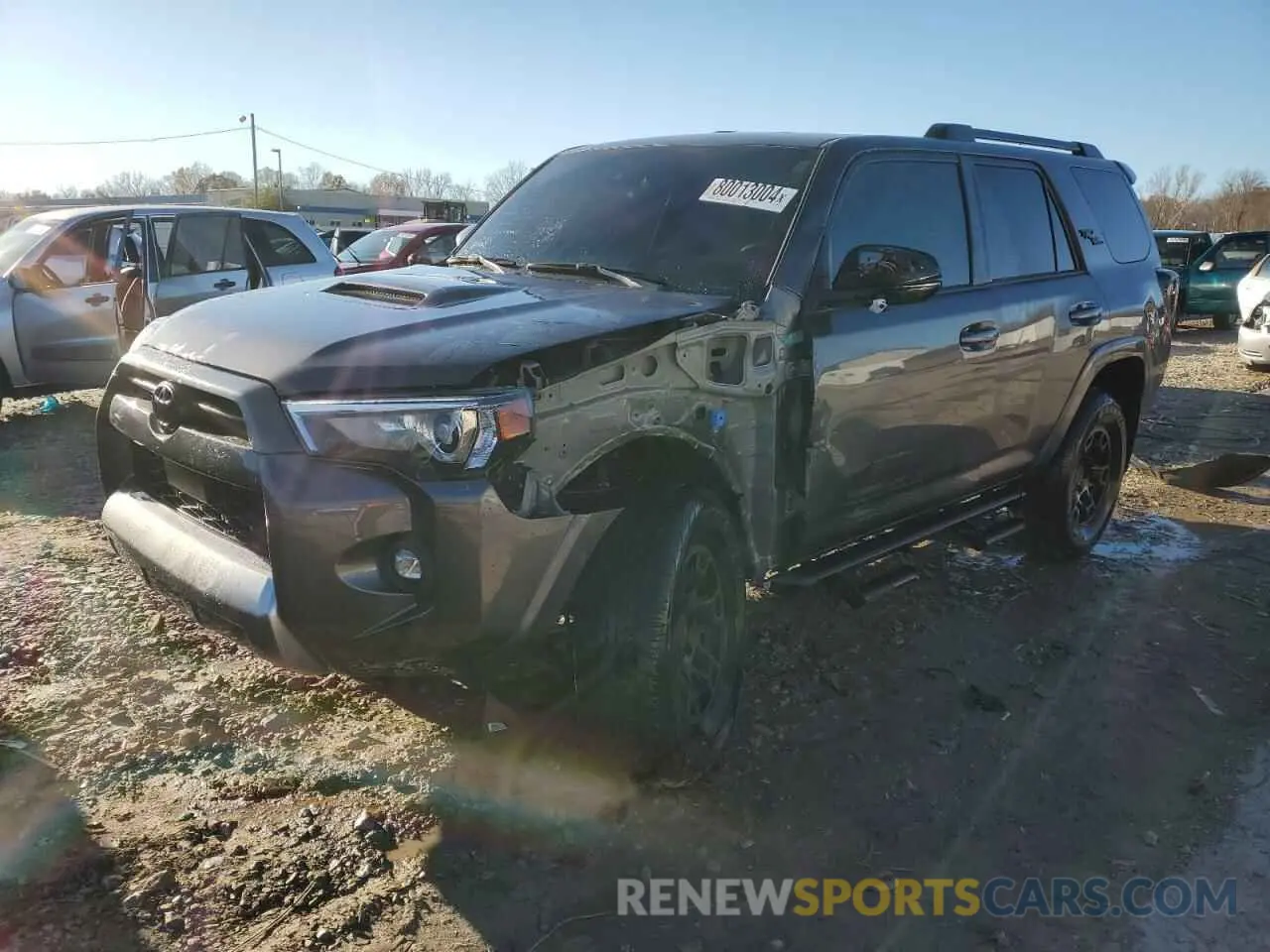 1 Photograph of a damaged car JTERU5JR0N6061418 TOYOTA 4RUNNER 2022