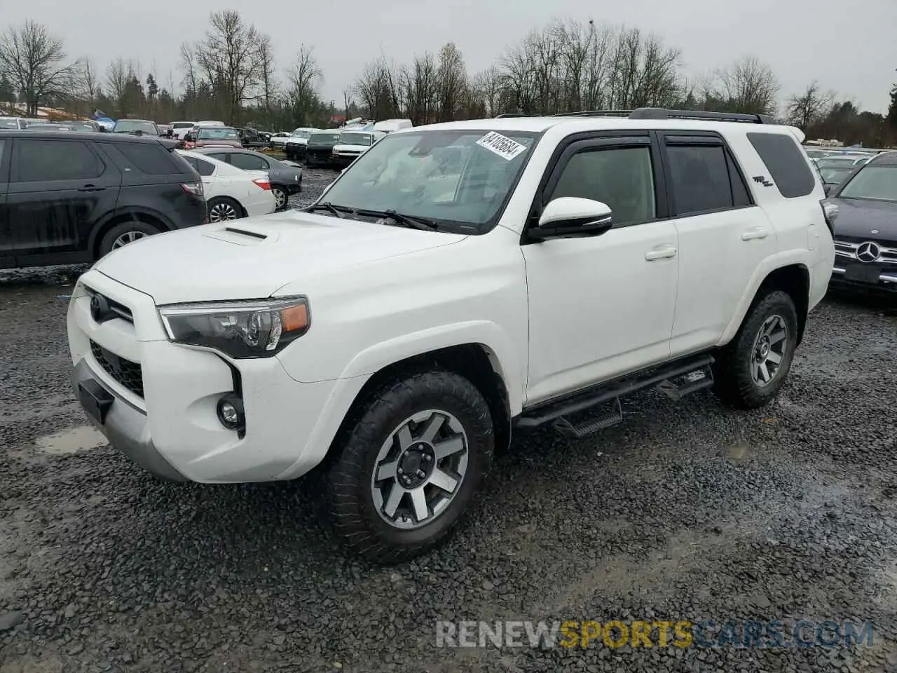 1 Photograph of a damaged car JTERU5JR0N6068532 TOYOTA 4RUNNER 2022