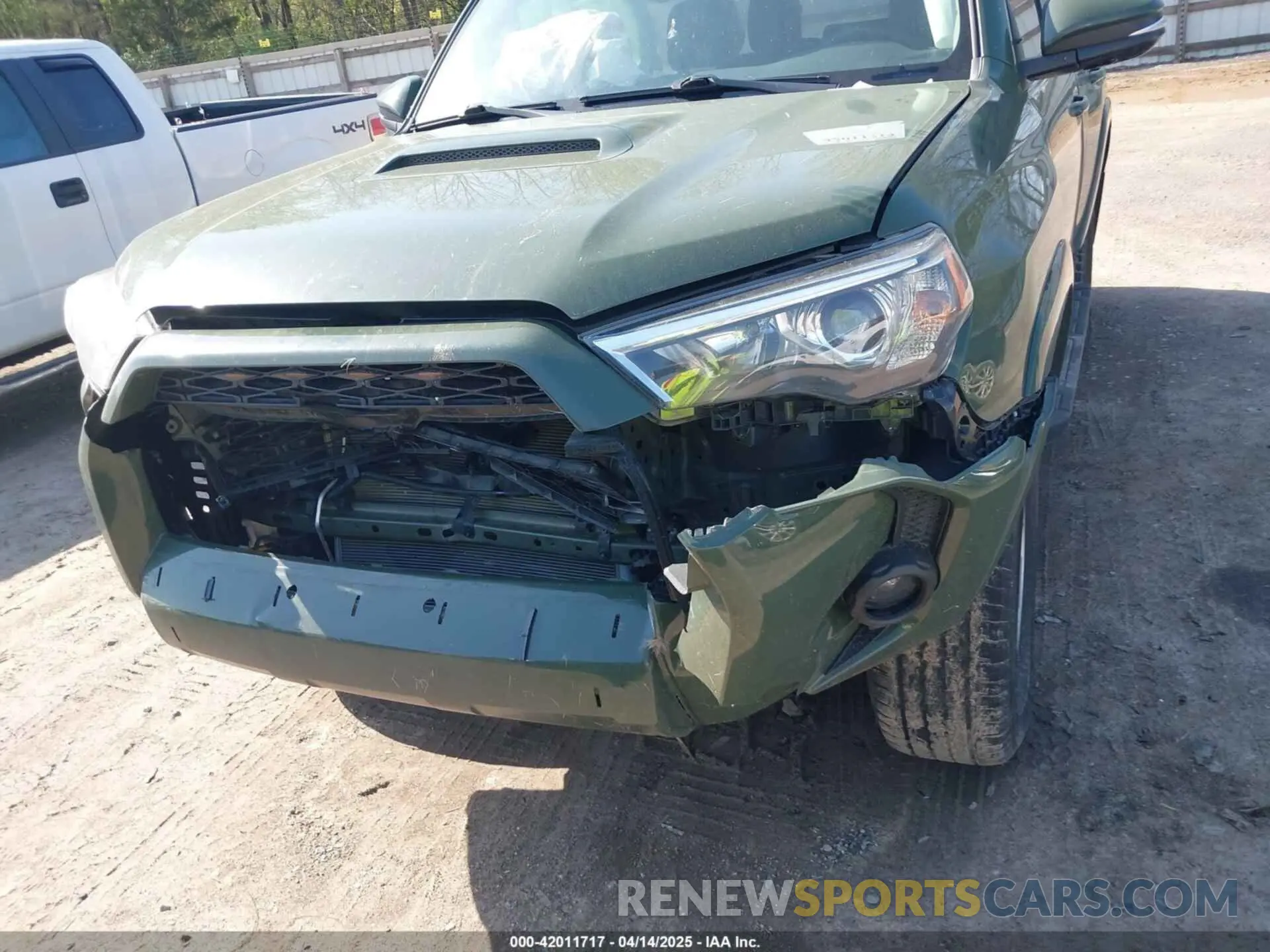 6 Фотография поврежденного автомобиля JTERU5JR4N5973488 TOYOTA 4RUNNER 2022