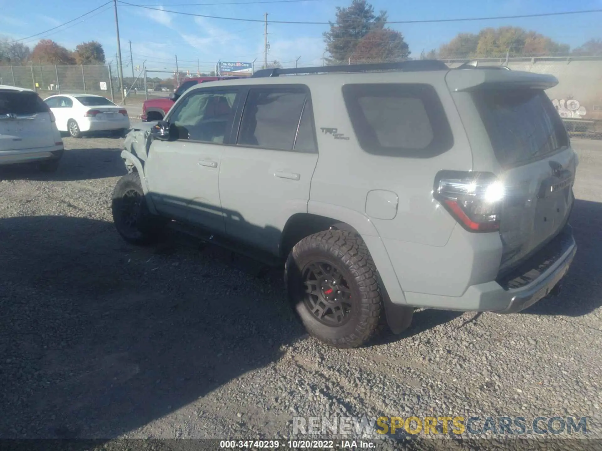 3 Photograph of a damaged car JTERU5JR8N6080721 TOYOTA 4RUNNER 2022
