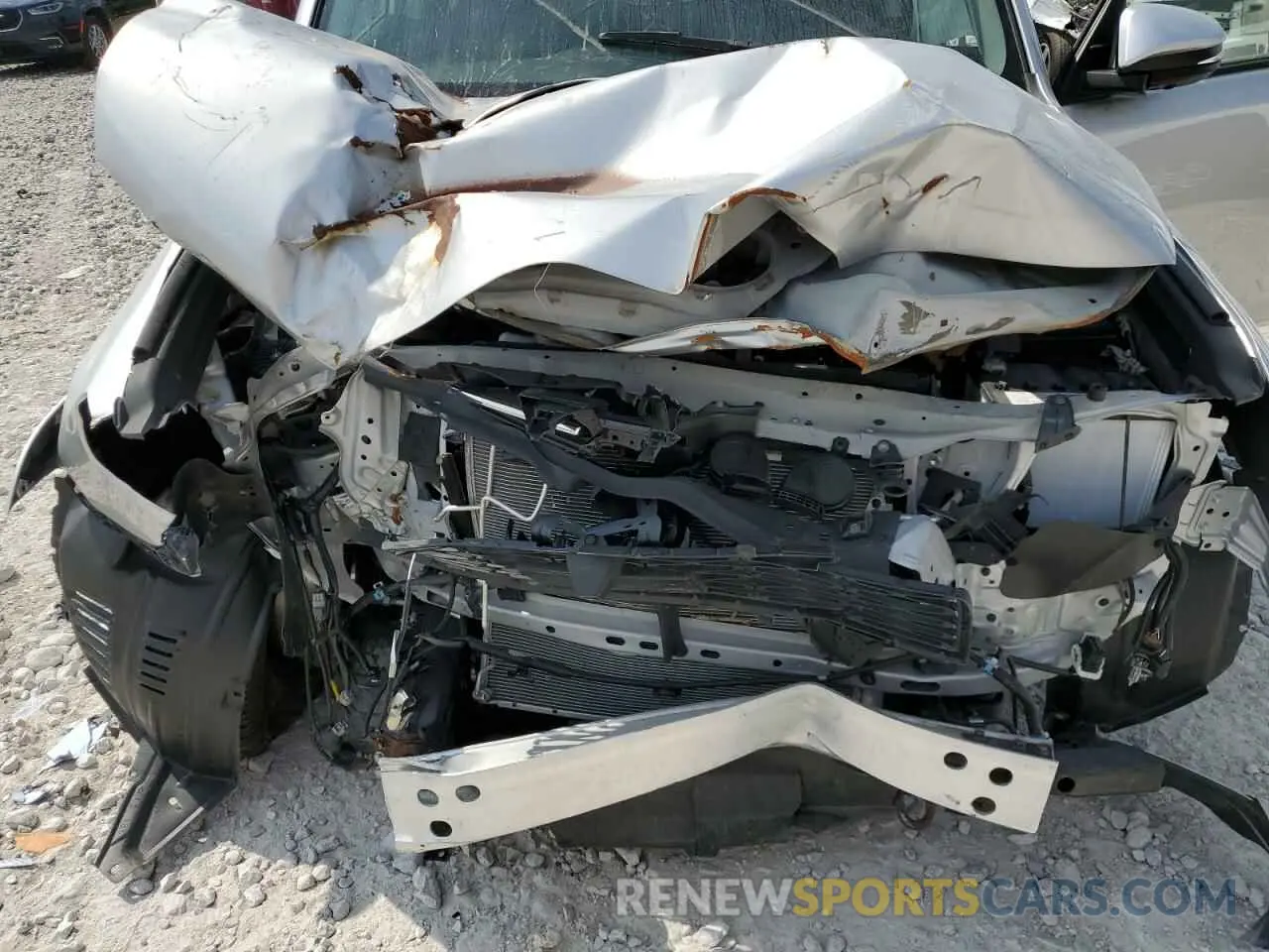 12 Photograph of a damaged car JTERU5JR9N6020320 TOYOTA 4RUNNER 2022