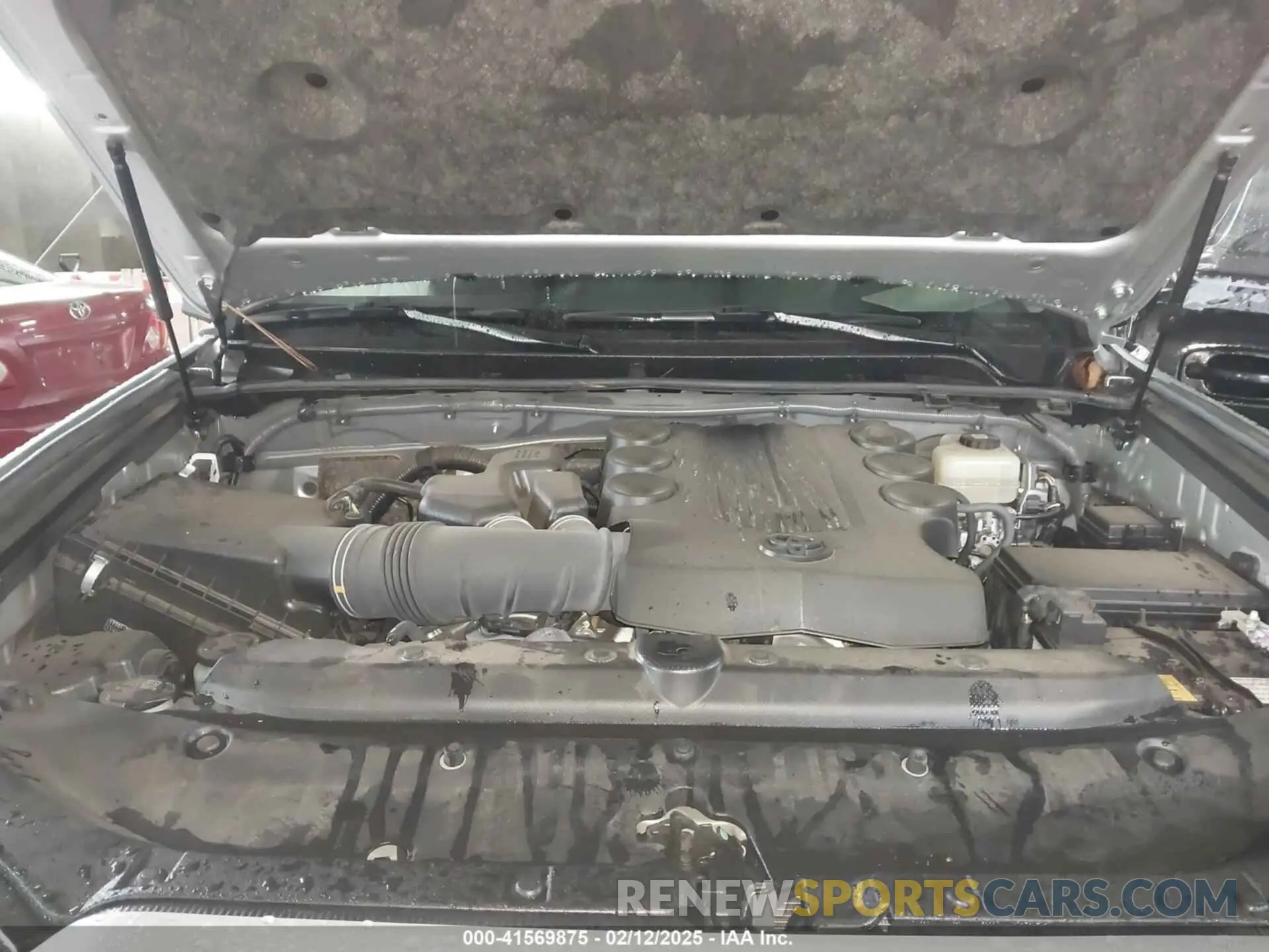 10 Photograph of a damaged car JTERU5JRXN6039331 TOYOTA 4RUNNER 2022