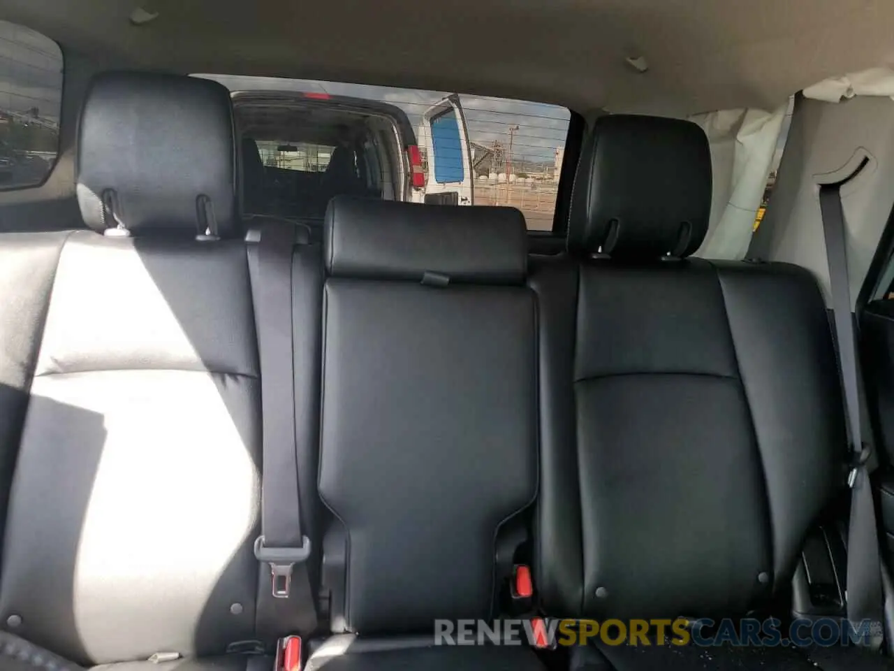 10 Фотография поврежденного автомобиля JTESU5JR0N5975322 TOYOTA 4RUNNER 2022