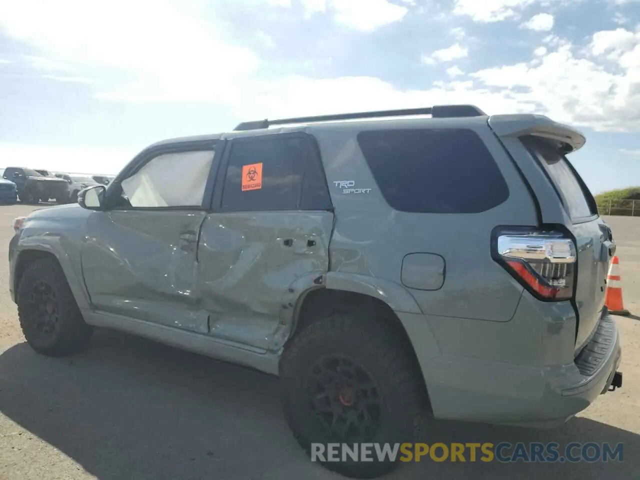 2 Фотография поврежденного автомобиля JTESU5JR0N5975322 TOYOTA 4RUNNER 2022