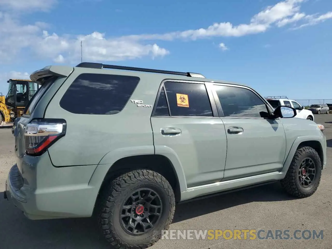 3 Фотография поврежденного автомобиля JTESU5JR0N5975322 TOYOTA 4RUNNER 2022