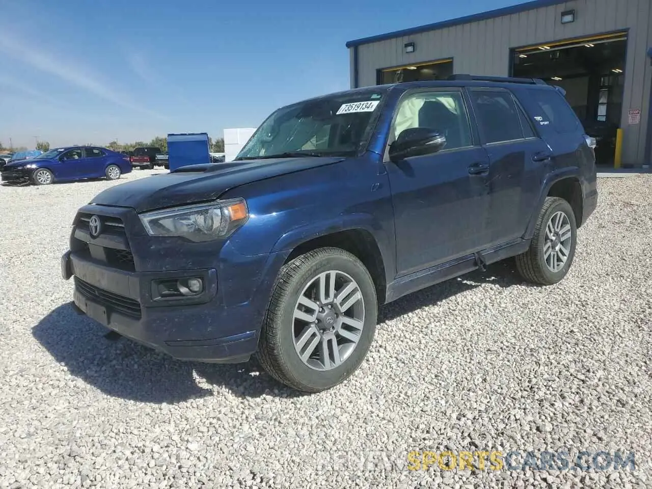 1 Photograph of a damaged car JTESU5JR5N5972982 TOYOTA 4RUNNER 2022