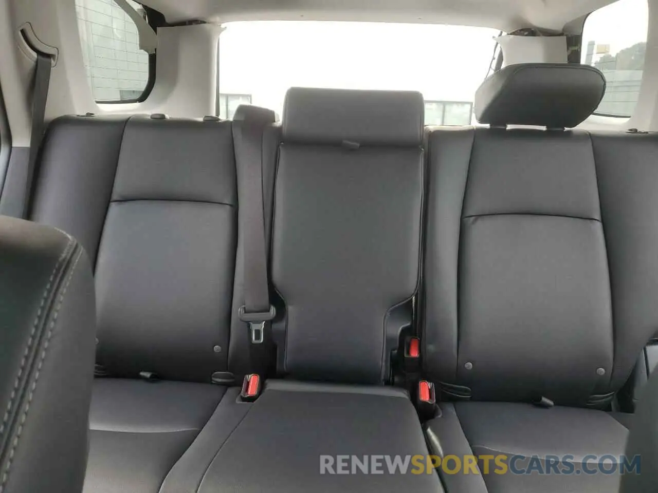 10 Фотография поврежденного автомобиля JTESU5JR7N6013979 TOYOTA 4RUNNER 2022