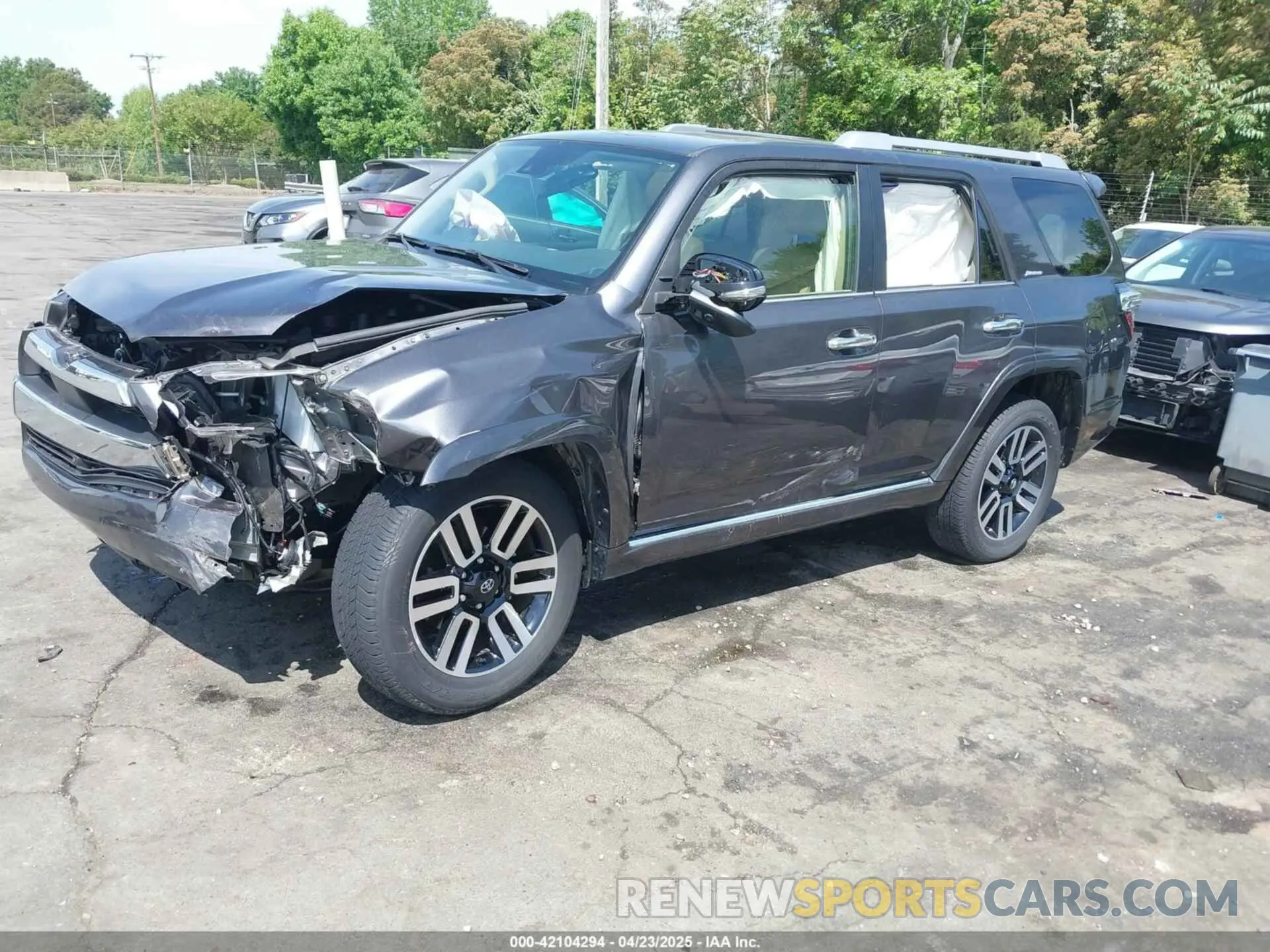 2 Photograph of a damaged car JTEDU5JR3P5296334 TOYOTA 4RUNNER 2023