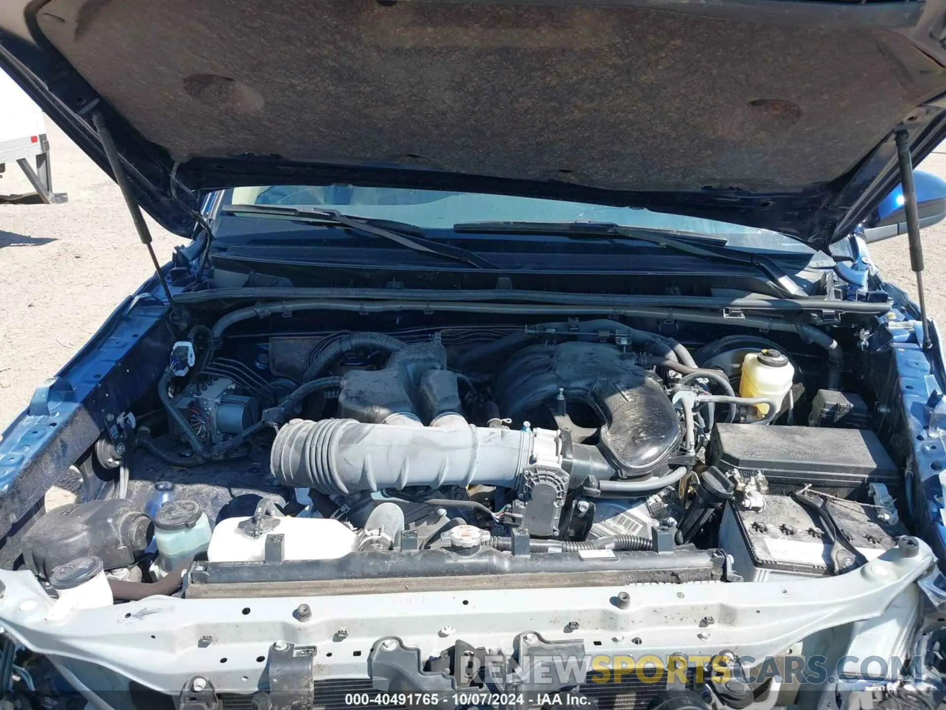 10 Фотография поврежденного автомобиля JTEEU5JR2P5292084 TOYOTA 4RUNNER 2023
