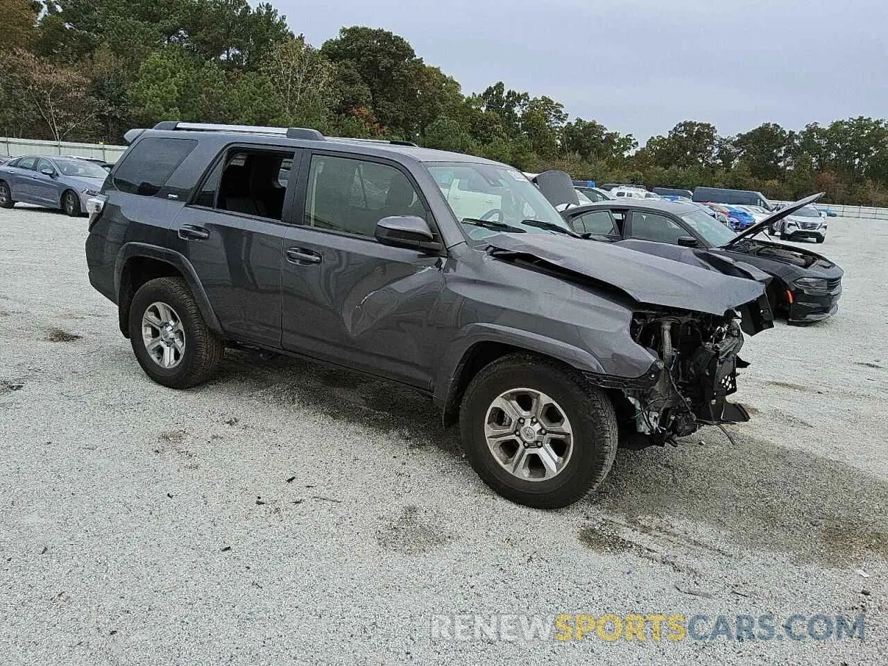 4 Photograph of a damaged car JTEEU5JR4P5297836 TOYOTA 4RUNNER 2023