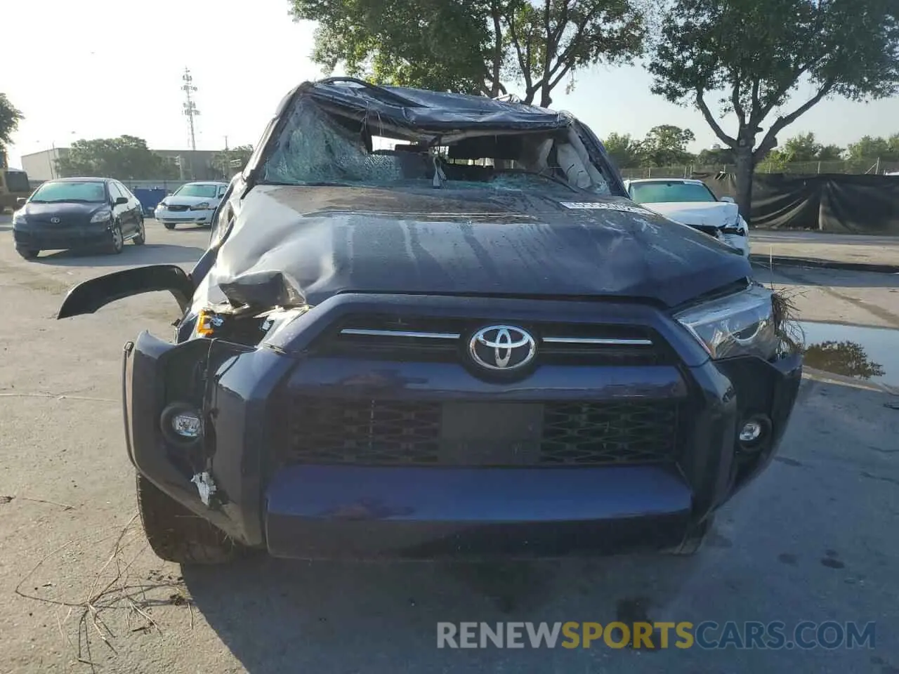 5 Photograph of a damaged car JTEEU5JR5P5279040 TOYOTA 4RUNNER 2023