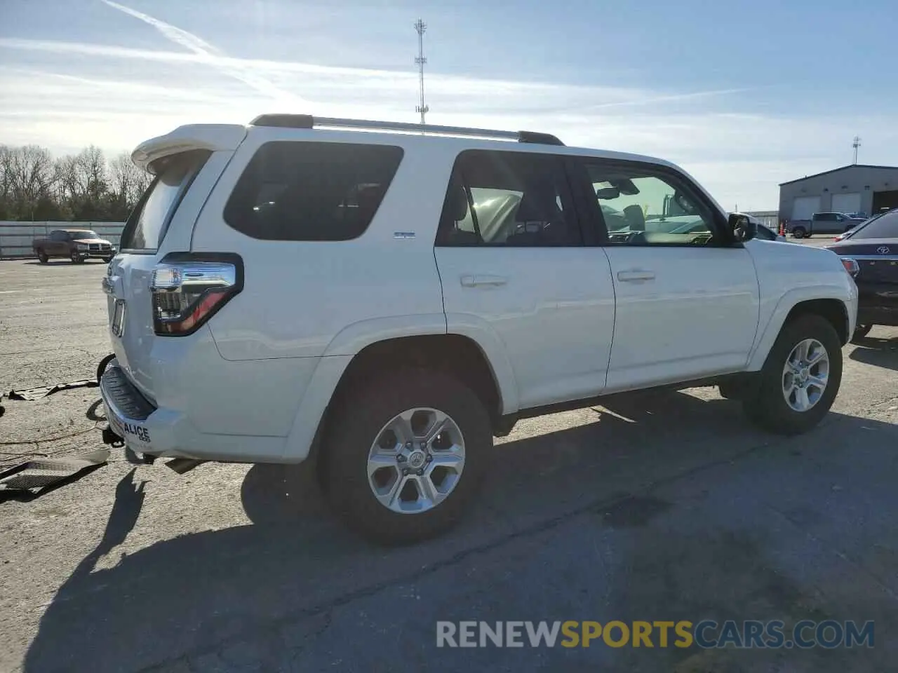3 Фотография поврежденного автомобиля JTEEU5JR6P5304320 TOYOTA 4RUNNER 2023