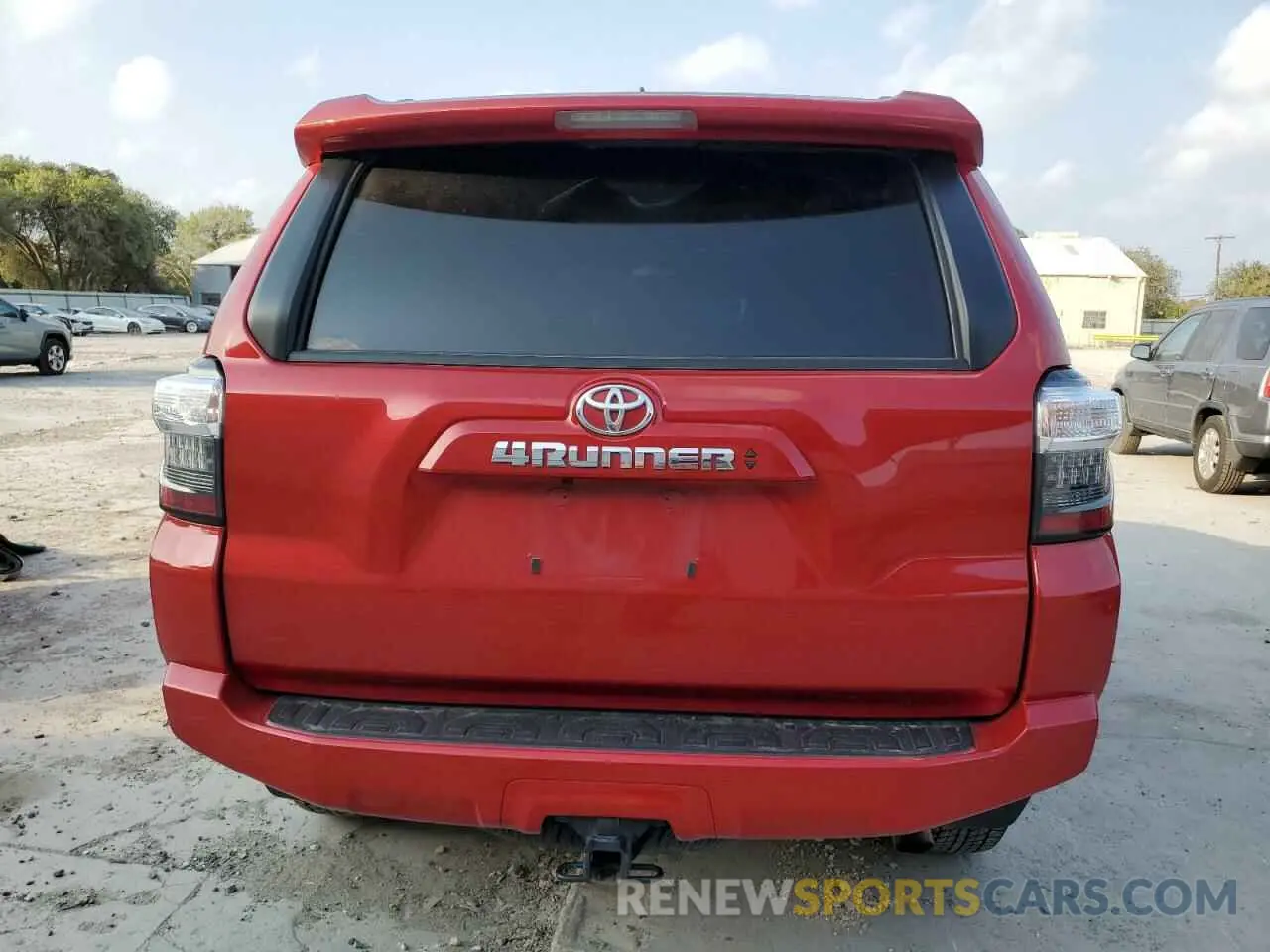 6 Photograph of a damaged car JTEEU5JR7P5286507 TOYOTA 4RUNNER 2023