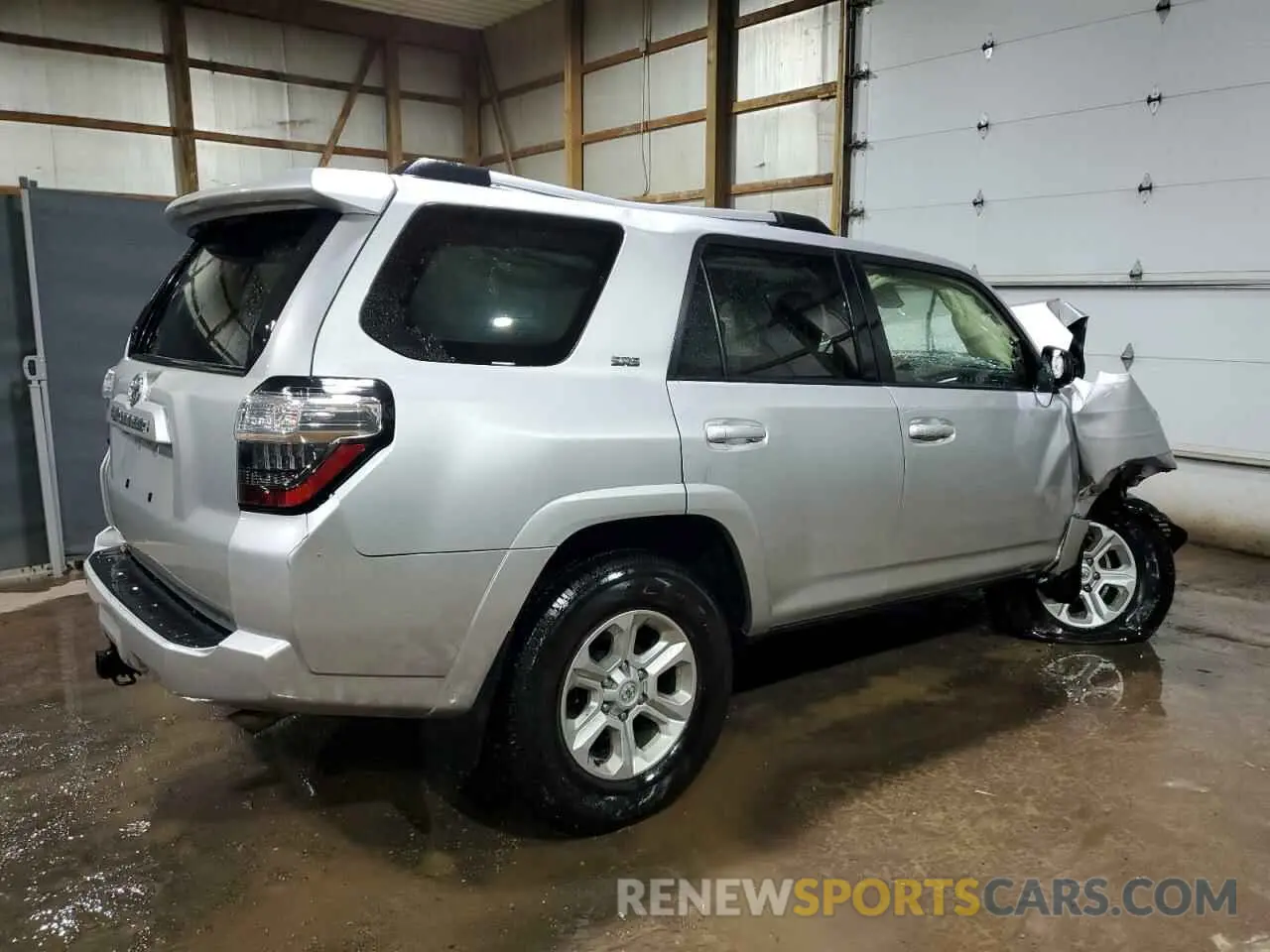 3 Photograph of a damaged car JTEEU5JR7P5290010 TOYOTA 4RUNNER 2023