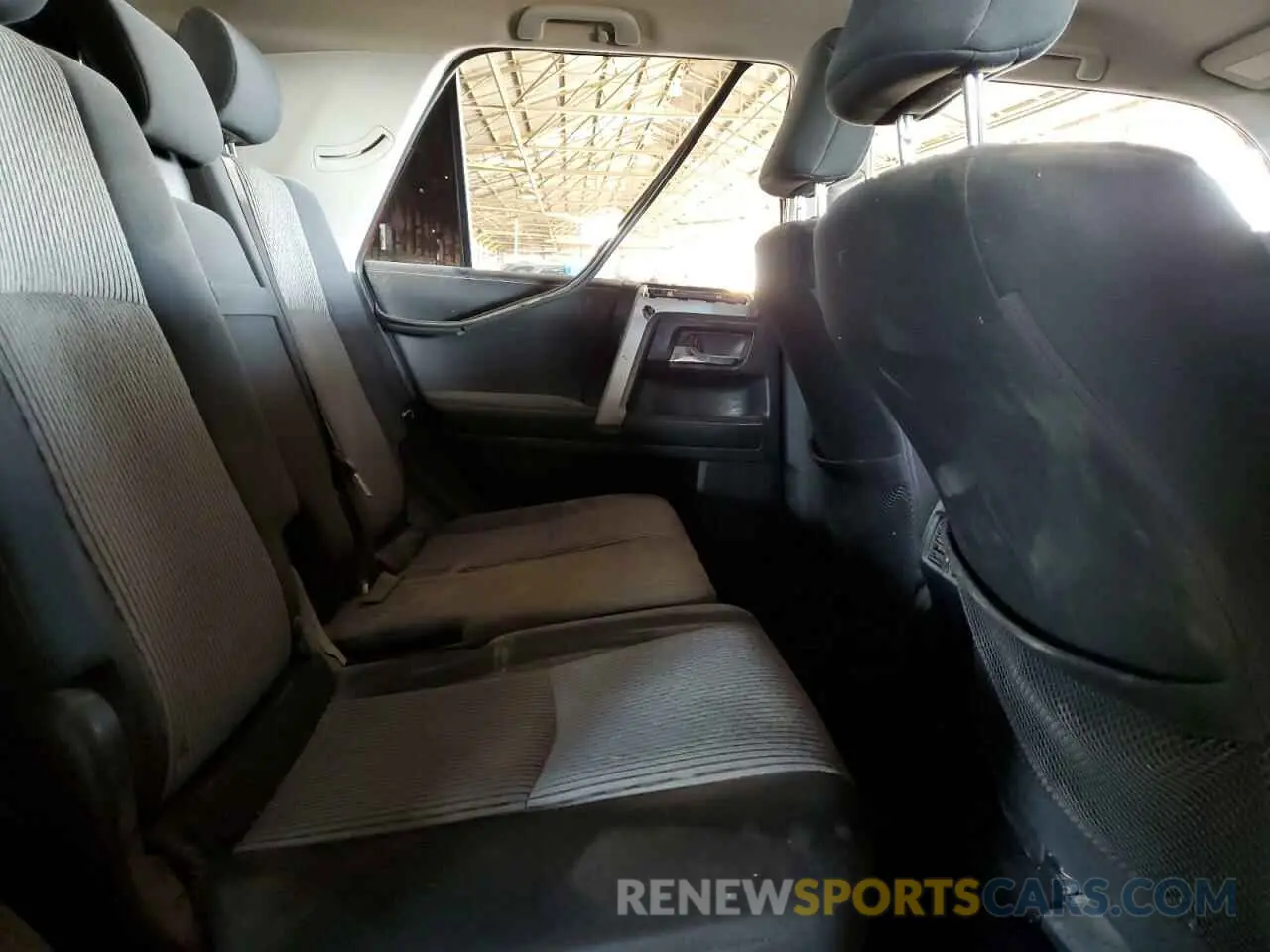11 Фотография поврежденного автомобиля JTEEU5JR8P5292672 TOYOTA 4RUNNER 2023