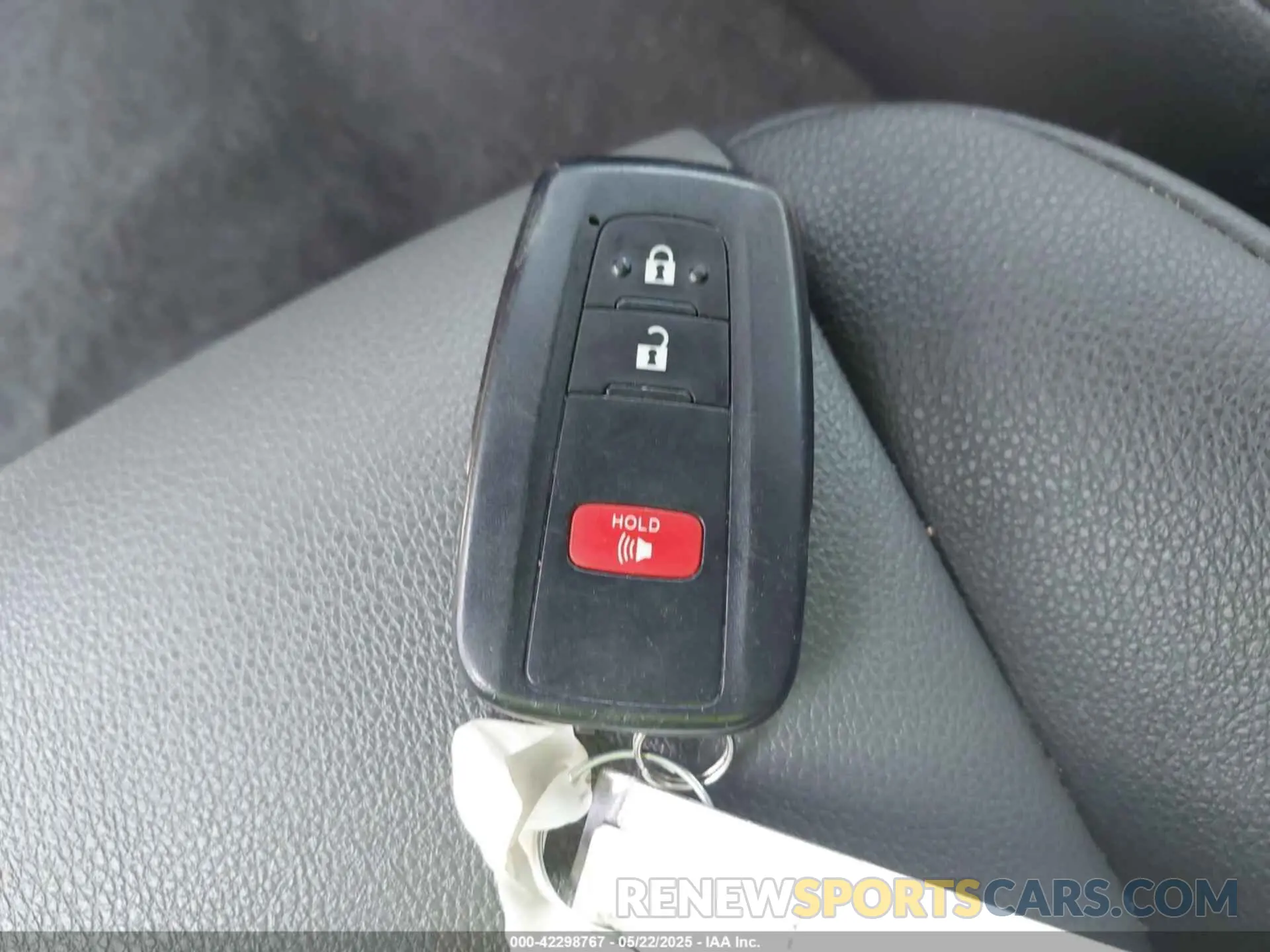 11 Фотография поврежденного автомобиля JTEFU5JR3P5294222 TOYOTA 4RUNNER 2023