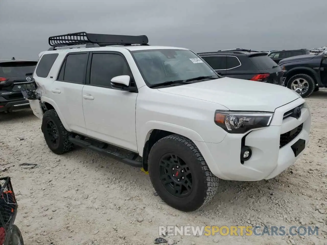 4 Photograph of a damaged car JTEFU5JR3P5298139 TOYOTA 4RUNNER 2023