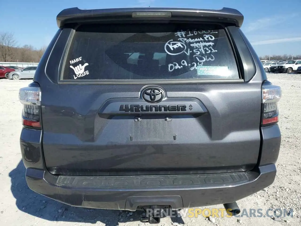 6 Photograph of a damaged car JTEFU5JR7P5295731 TOYOTA 4RUNNER 2023
