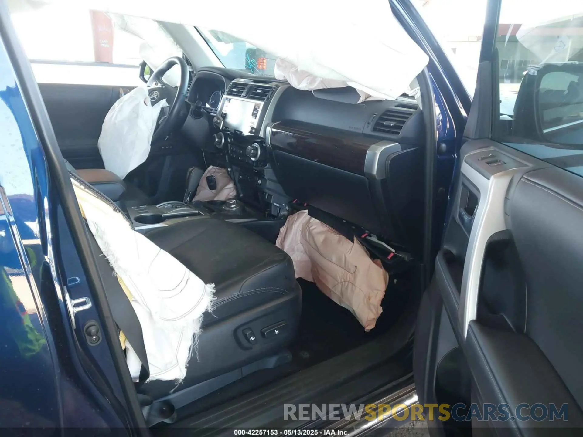 5 Фотография поврежденного автомобиля JTEKU5JR3P6161940 TOYOTA 4RUNNER 2023