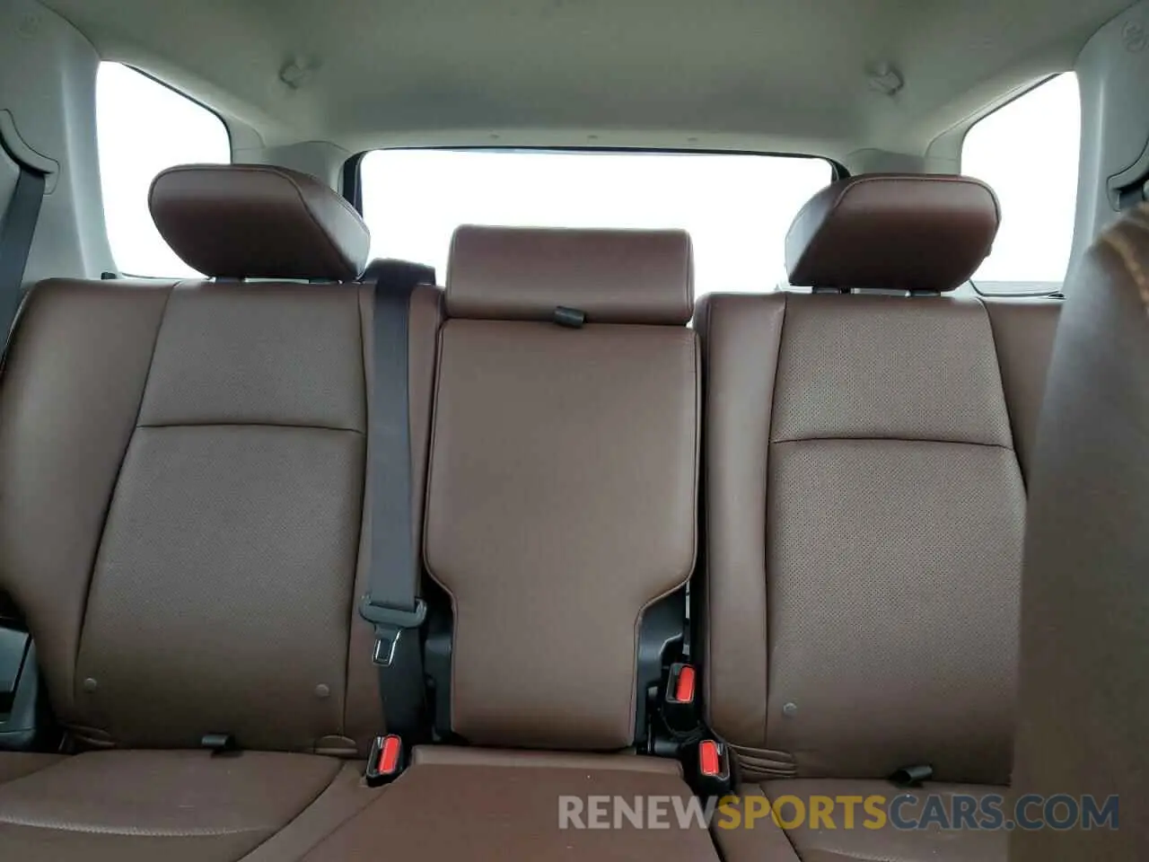 10 Фотография поврежденного автомобиля JTEKU5JR5P6187505 TOYOTA 4RUNNER 2023