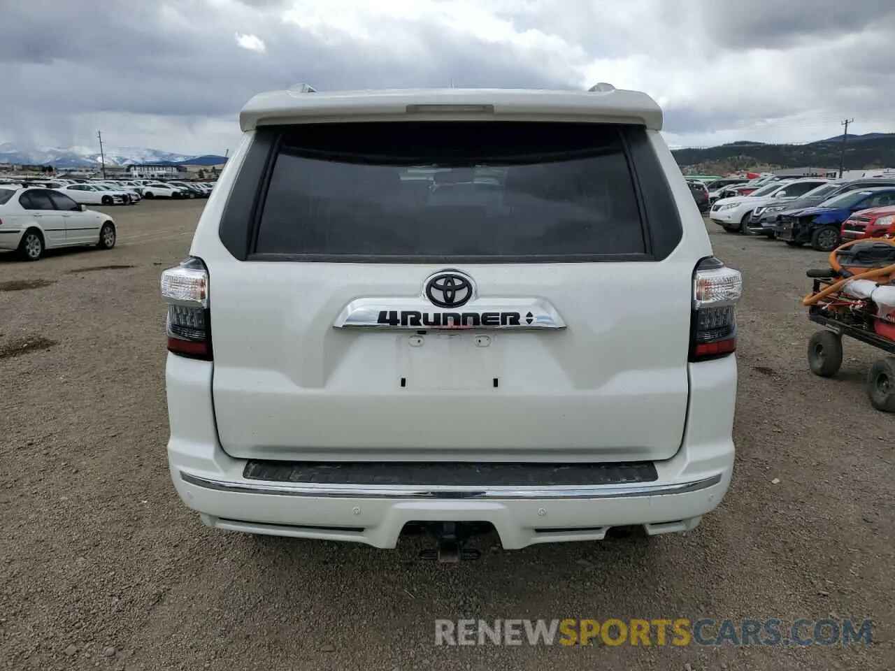 6 Фотография поврежденного автомобиля JTEKU5JR5P6187505 TOYOTA 4RUNNER 2023