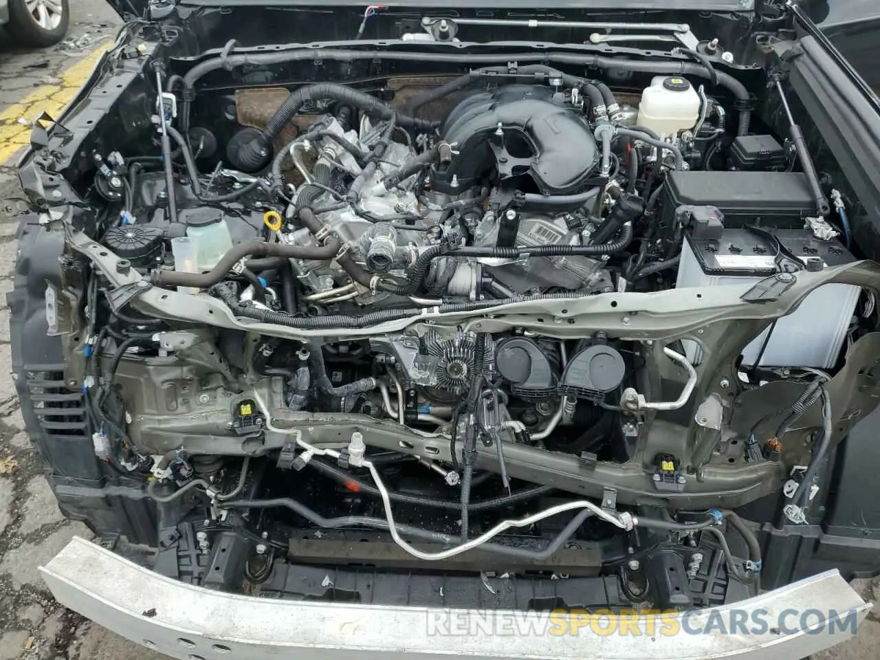 12 Фотография поврежденного автомобиля JTEKU5JR7P6200111 TOYOTA 4RUNNER 2023