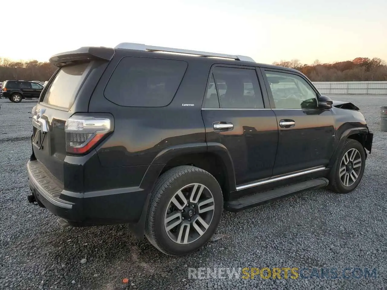 3 Фотография поврежденного автомобиля JTEKU5JRXP6179528 TOYOTA 4RUNNER 2023