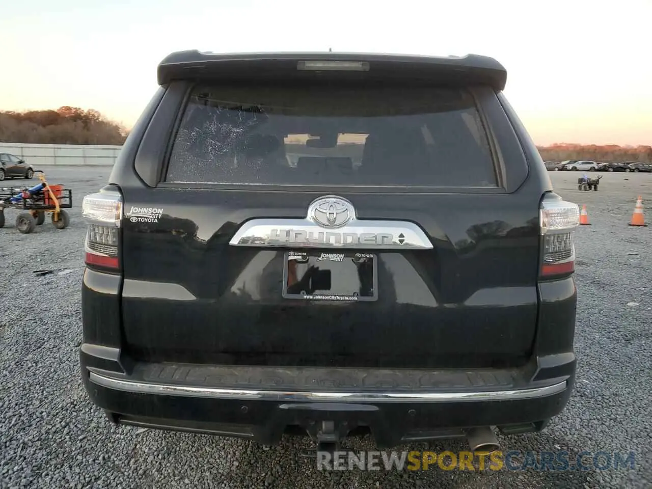 6 Фотография поврежденного автомобиля JTEKU5JRXP6179528 TOYOTA 4RUNNER 2023