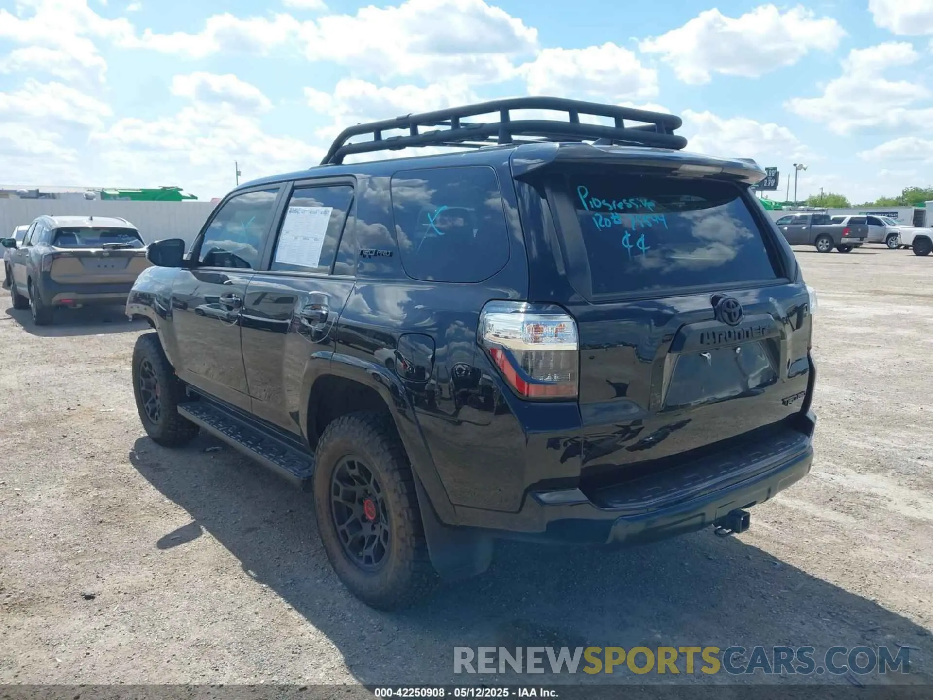 3 Photograph of a damaged car JTELU5JR5P6103476 TOYOTA 4RUNNER 2023