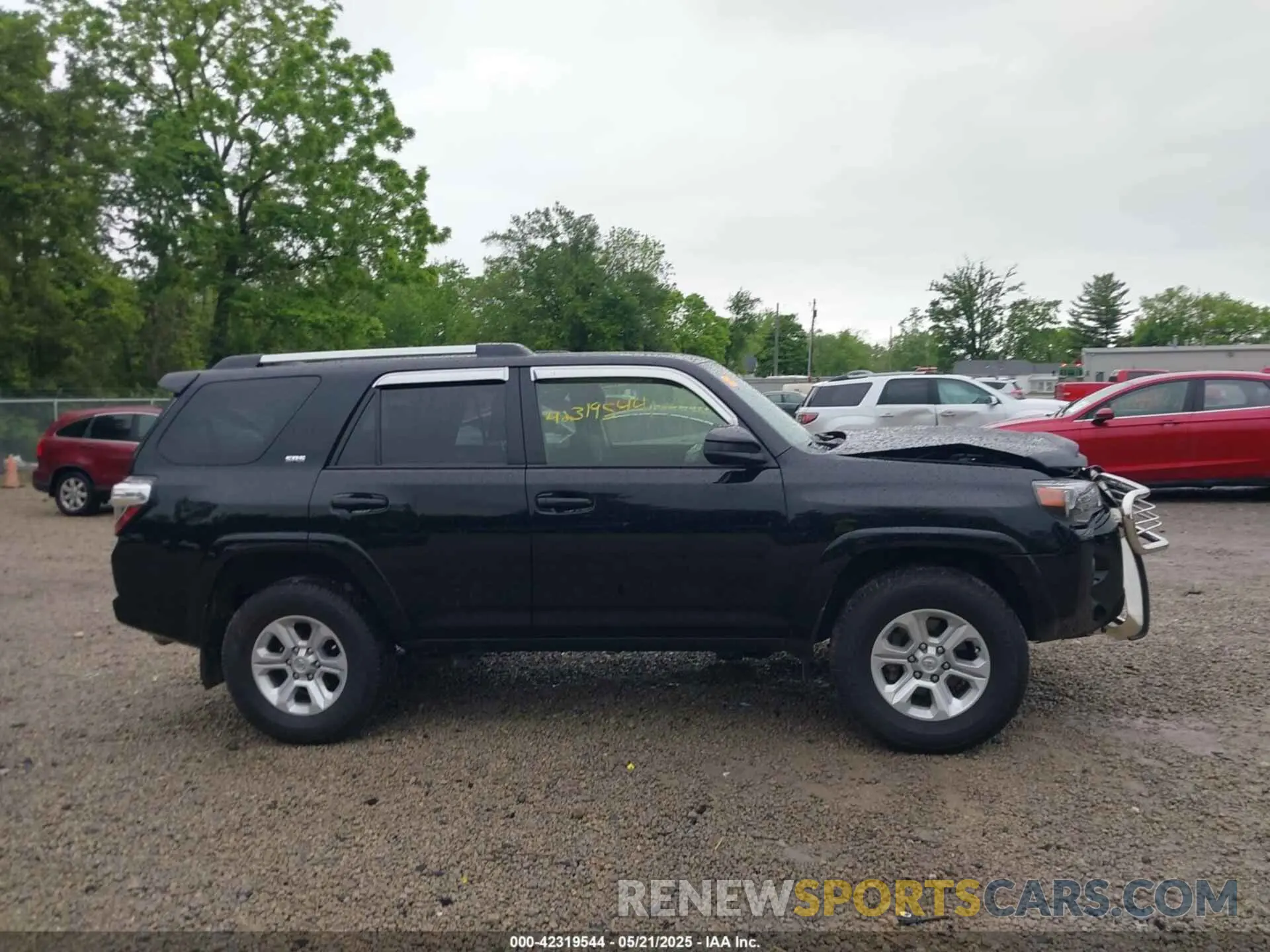 13 Фотография поврежденного автомобиля JTEMU5JR1P6159399 TOYOTA 4RUNNER 2023