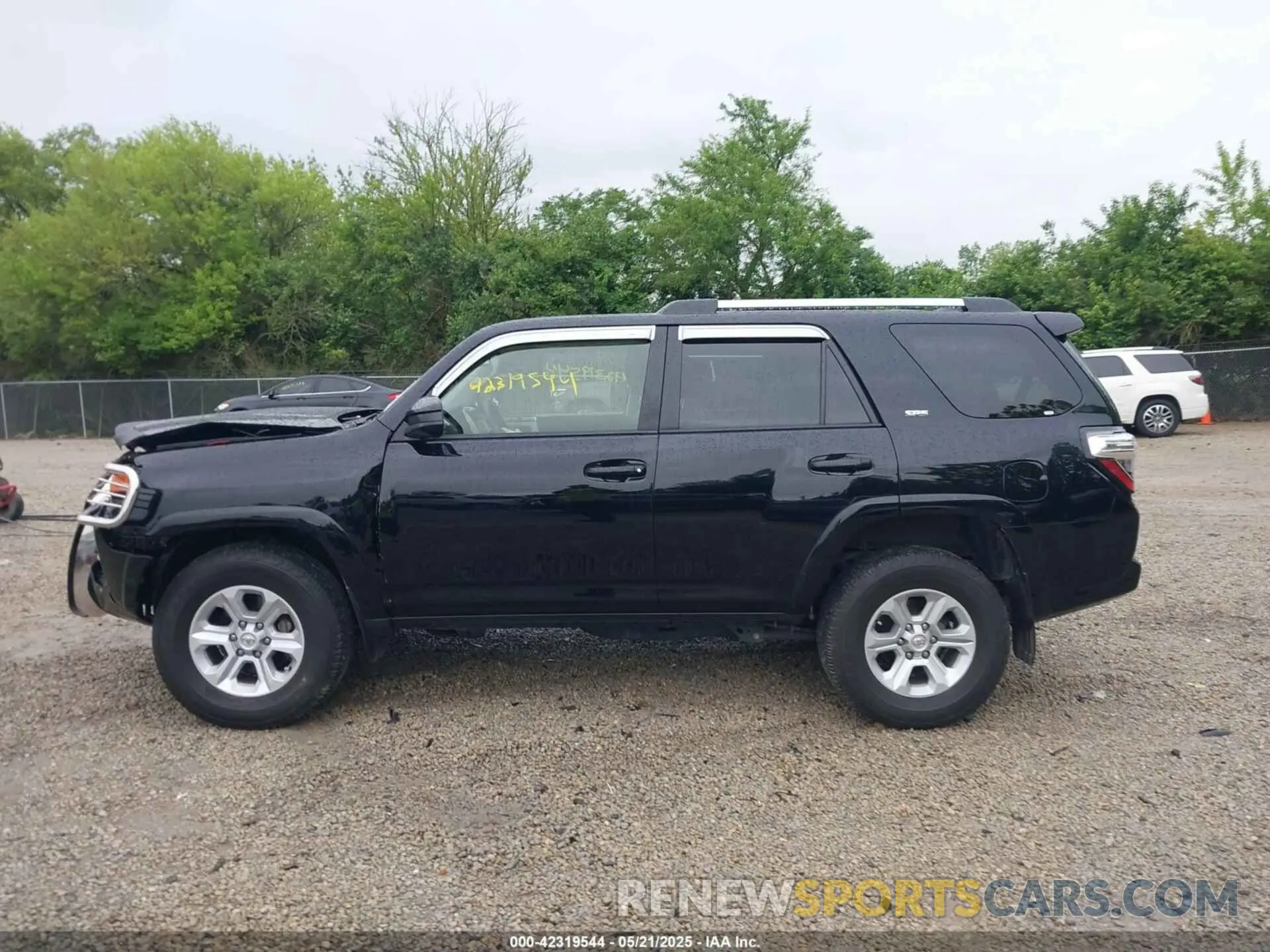 14 Фотография поврежденного автомобиля JTEMU5JR1P6159399 TOYOTA 4RUNNER 2023