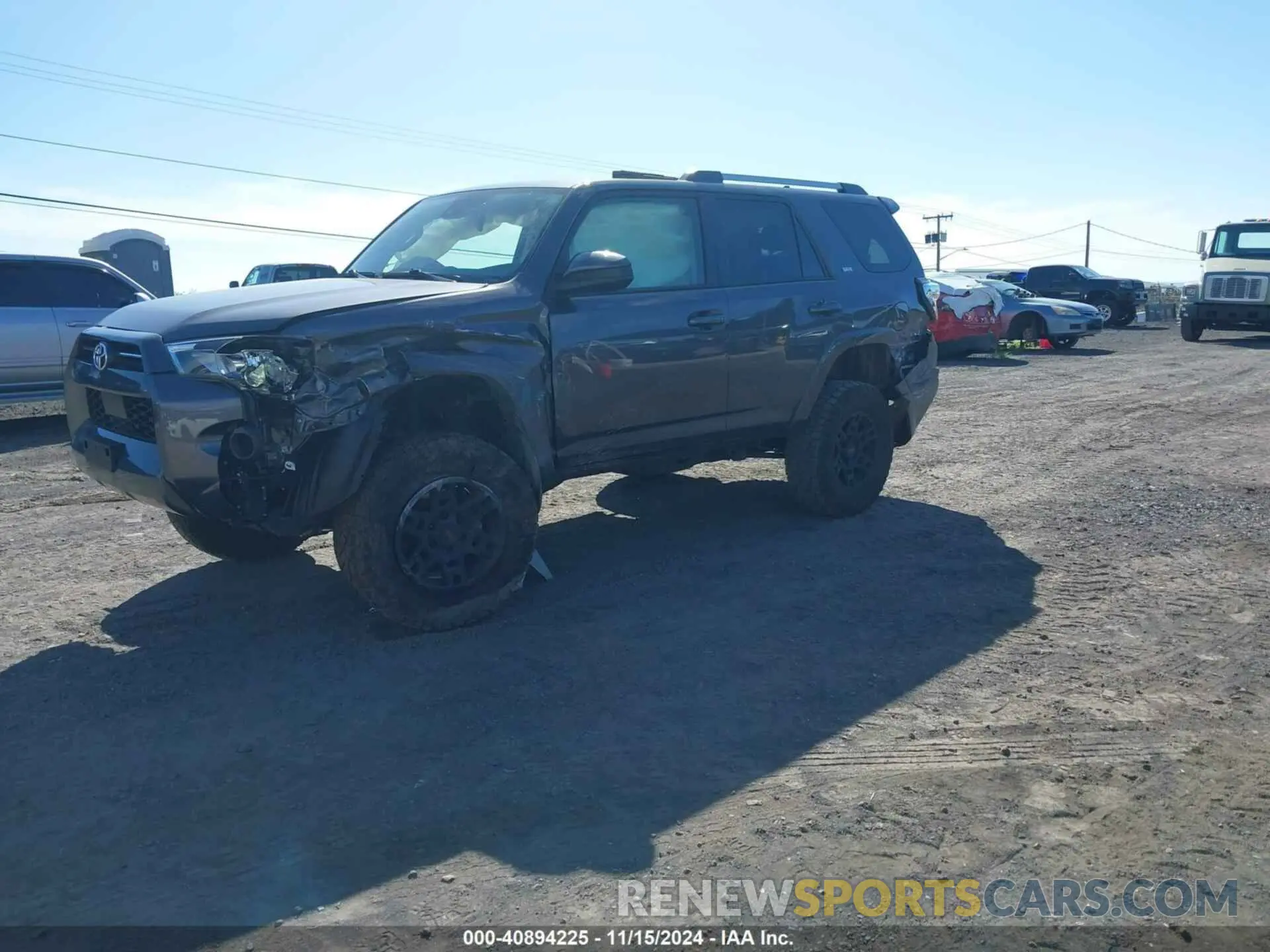 2 Фотография поврежденного автомобиля JTEMU5JR2P6141140 TOYOTA 4RUNNER 2023